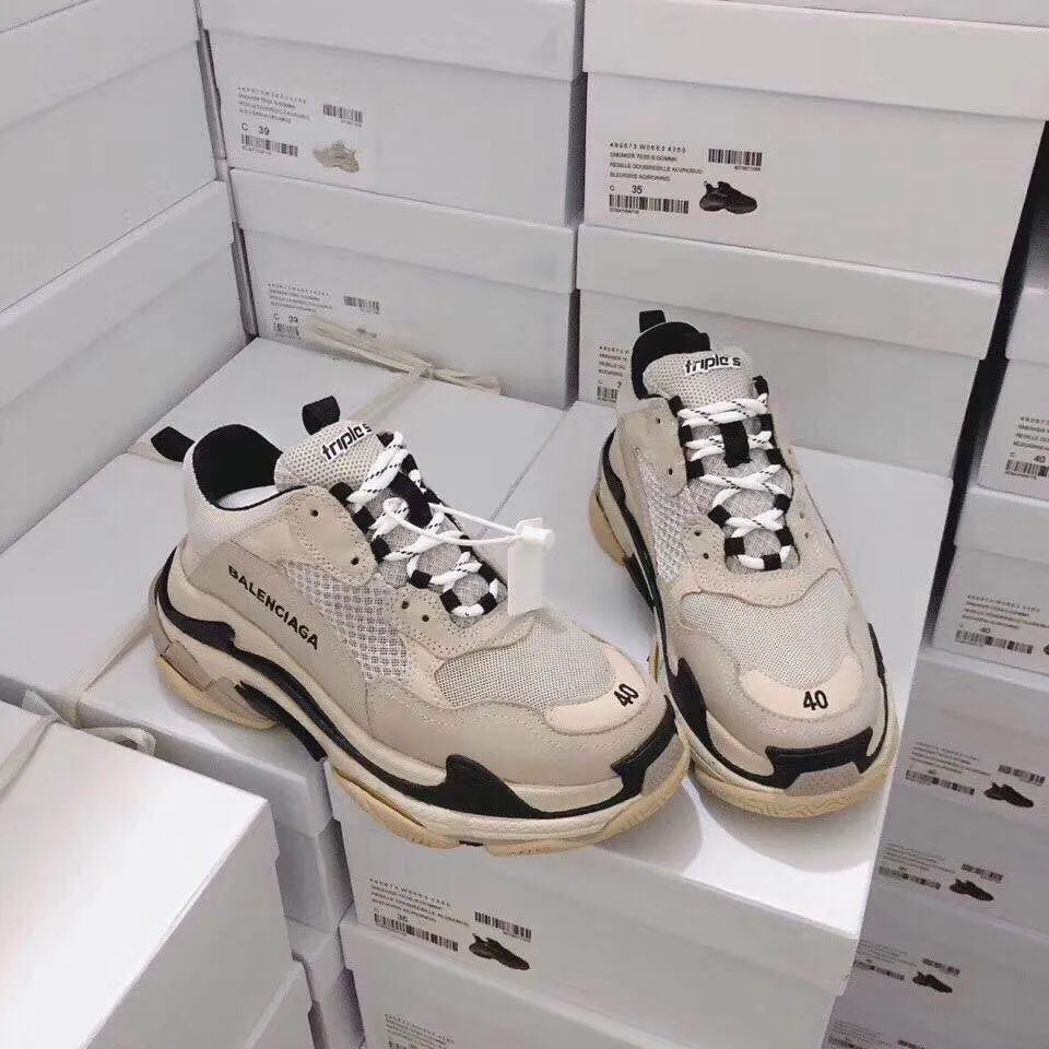 CE - New Arrival Bla Sneaker 070