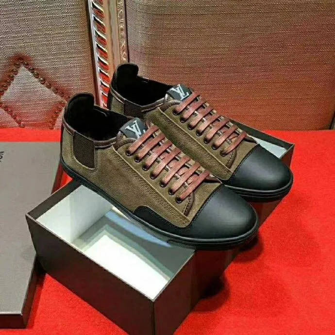CE - New Arrival Luv Sneaker 066