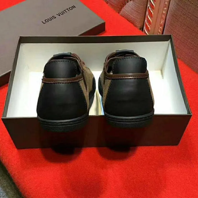 CE - New Arrival Luv Sneaker 066