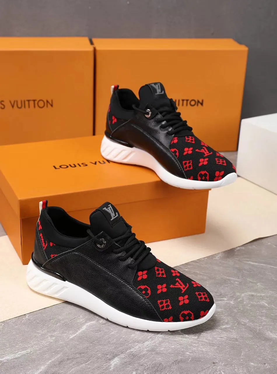 CE - New Arrival Luv Sneaker 106