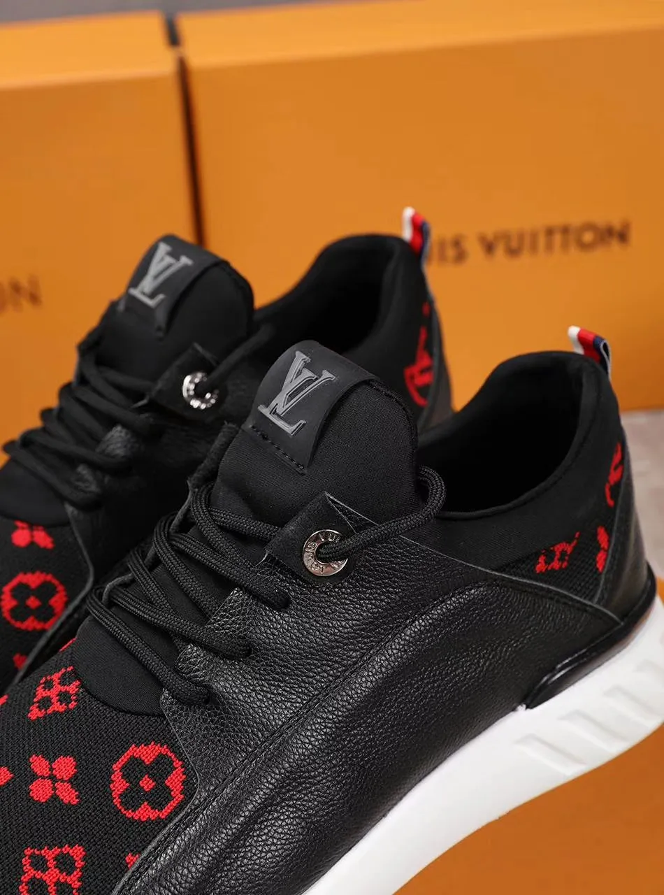 CE - New Arrival Luv Sneaker 106