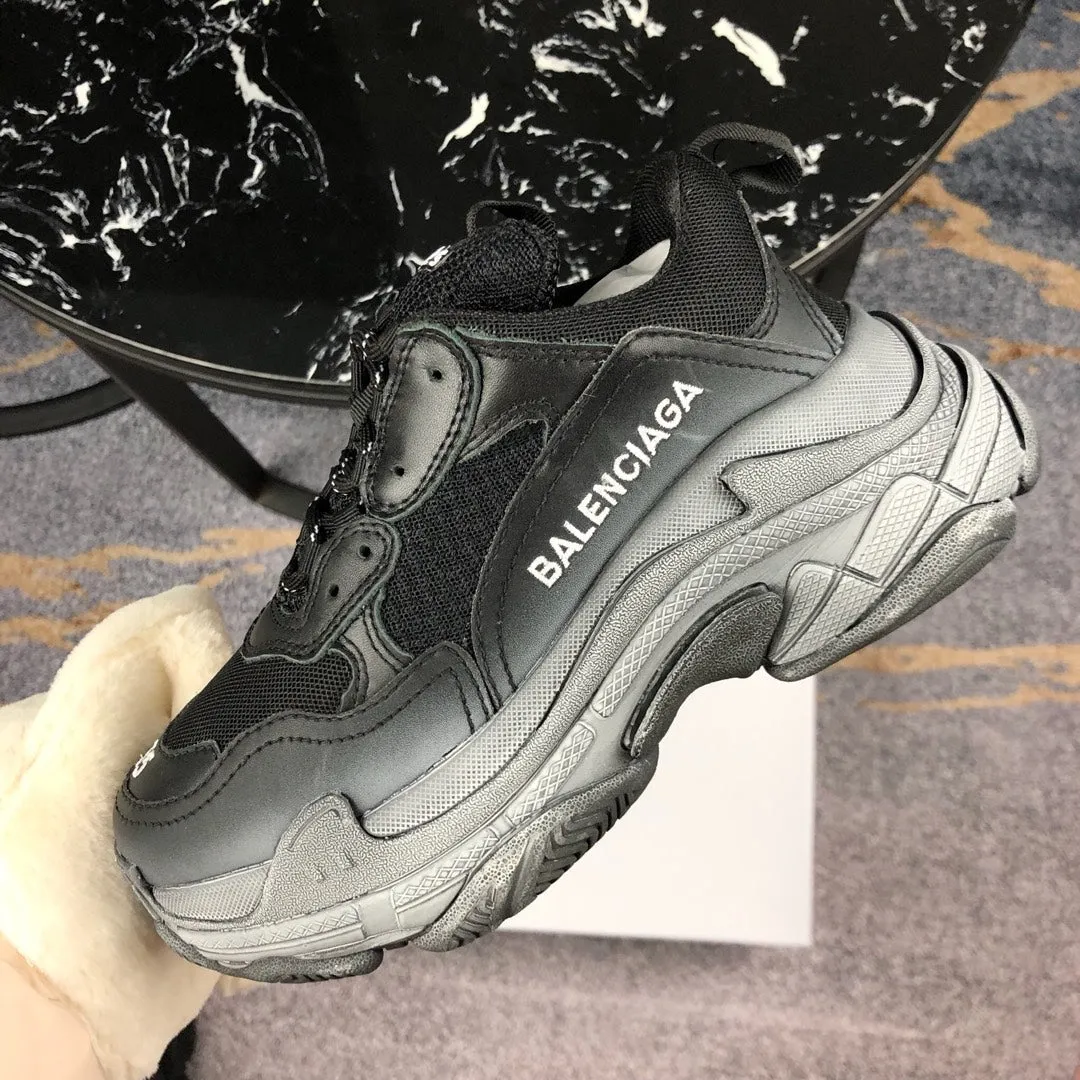EI -New Arrival Bla Sneaker 072