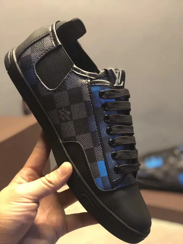 EI -New Arrival Luv Sneaker 045