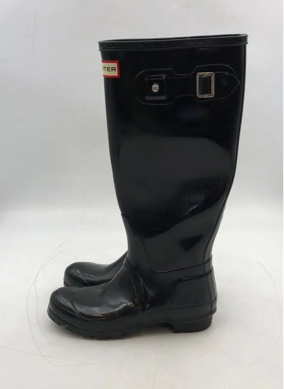 Hunter Women's Black Knee High Round Toe Rain Boots - Size 6