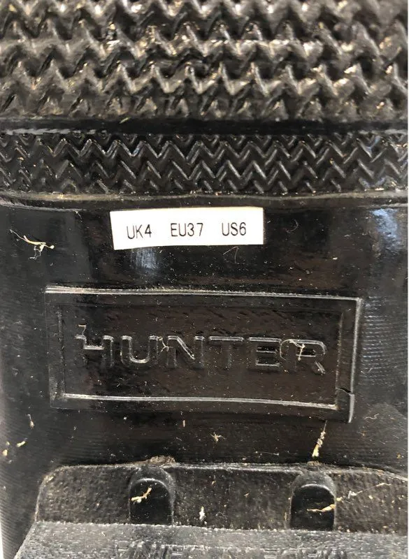 Hunter Women's Black Knee High Round Toe Rain Boots - Size 6