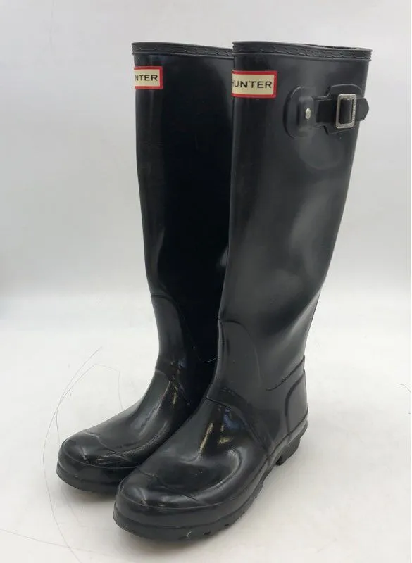 Hunter Women's Black Knee High Round Toe Rain Boots - Size 6